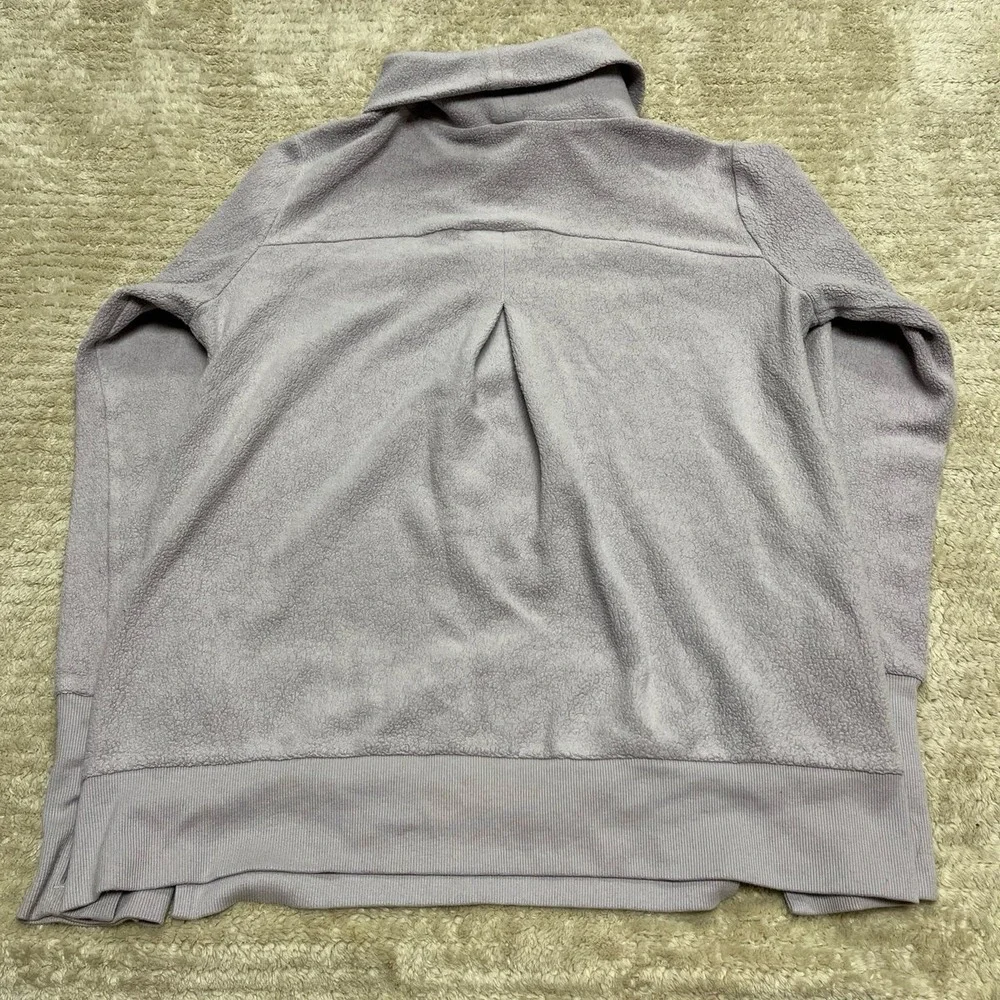 Alo Yoga Haze Funnel Neck Sweatshirt In Light Lilac Women's size Small mockneck